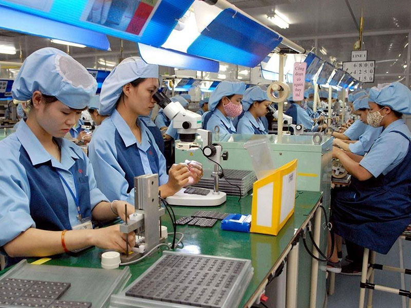 4 mois 8,5 milliards de dollars d’IDE injectés au Vietnam